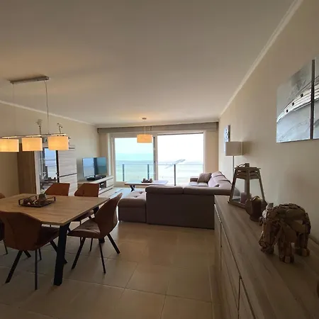 Casino C0403 With Frontal Sea View Apartment *
